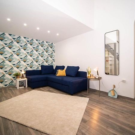 Free Parking! Linden Apartment, Ac, Smart Tv, Wifi Budapest Eksteriør bilde