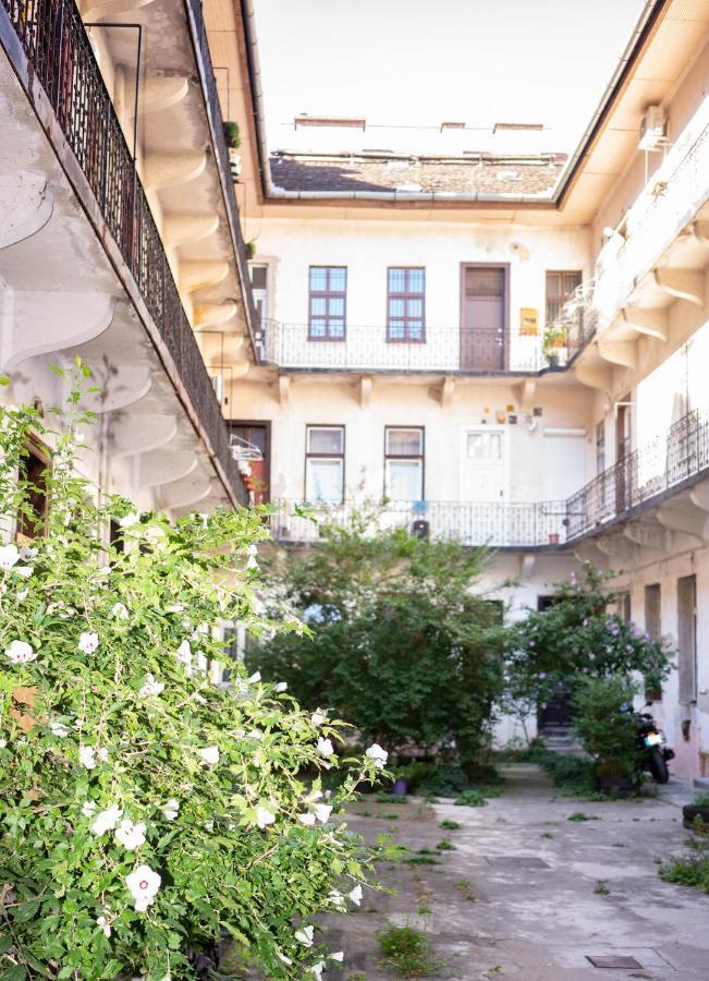 Free Parking! Linden Apartment, Ac, Smart Tv, Wifi Budapest Eksteriør bilde
